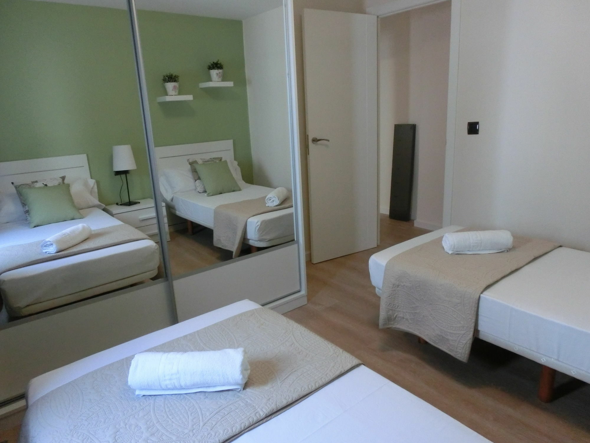 Total Valencia Joaquin Sorolla Apartment ภายนอก รูปภาพ